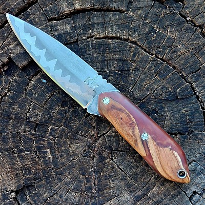 Knife 146 - drop point with a4 1/2