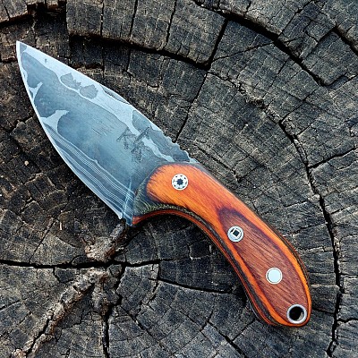 Knife 127 - drop point fossil (cutoff) damascus with a 3