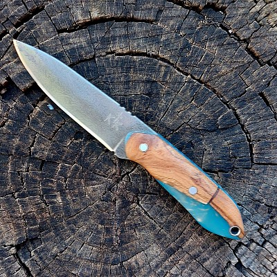 Knife 145 - drop point with a 4 1/8