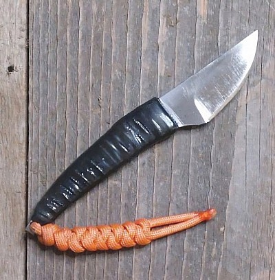 Knife 85 - field scalpel/ neck knife with a 2