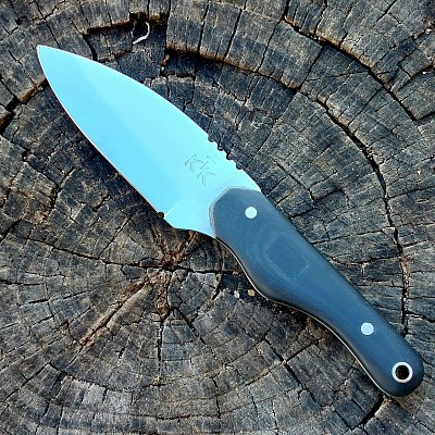 Knife 11 - drop point with a 3 3/8
