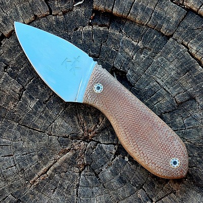 Knife 30 - drop point with a 2 1/2