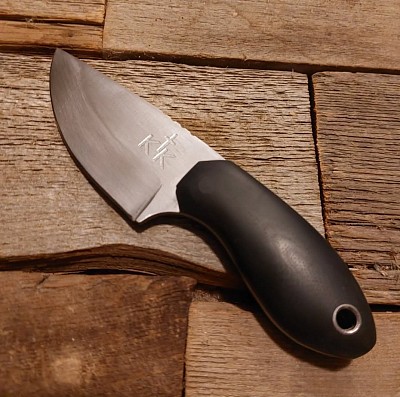 Knife 108 - straight back with a 2 3/4