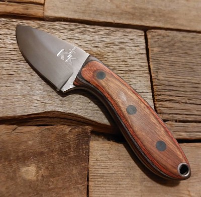Knife 118 - drop point with a 2 1/2