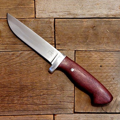 Knife 131 - straight back with a 5 1/2
