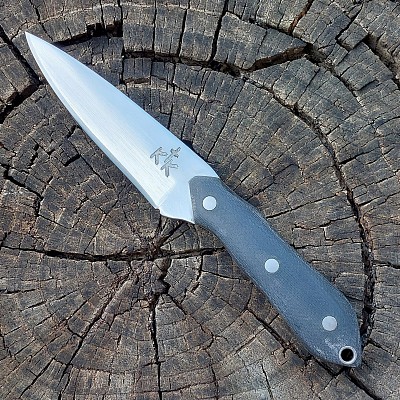 Knife 152 - drop point with a 4