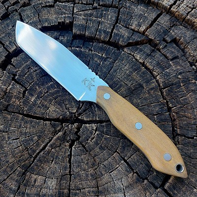 Knife 153 - tanto blade with a 4 1/2