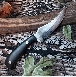 Knife 97 - trailing point with a 3 3/4