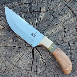 Knife 173 - straight back with a 4 1/2
