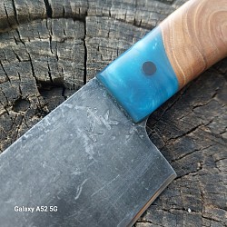 Knife 212 - chef knife with a 7
