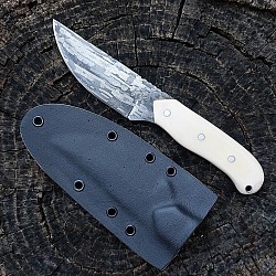 Knife 190 - straight back hunter with a 4