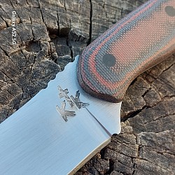 Knife 216 - elk & mule deer skinner with a 4 3/4
