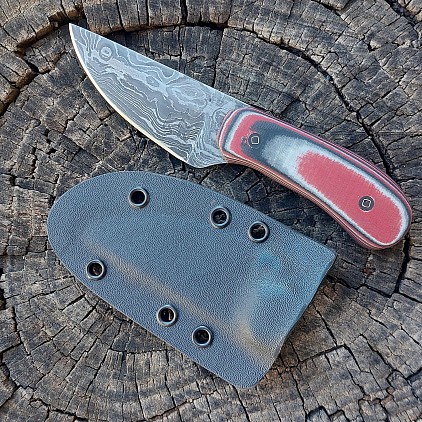 Knife 271 - straight back with a 3