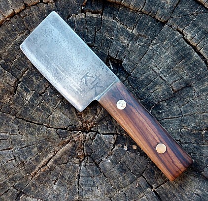 Knife Q - mini cleaver with a 2 3/4