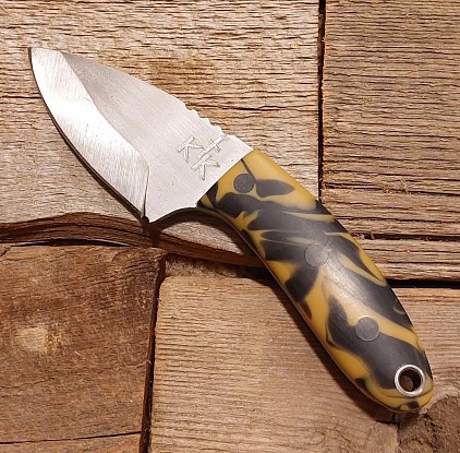 Knife 119 - drop point with a 2 1/2
