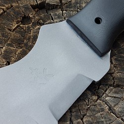 Knife 300 - Tom Brown style tracker with a 5 3/4