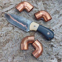 Knife 305 - CU Mai drop point with a 3 1/2
